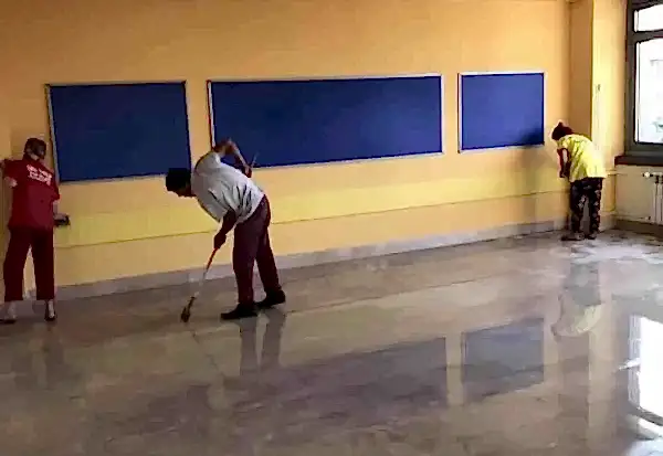 Anaokulu Toplantı Salonu Temizliği Hİjyen Temizlik